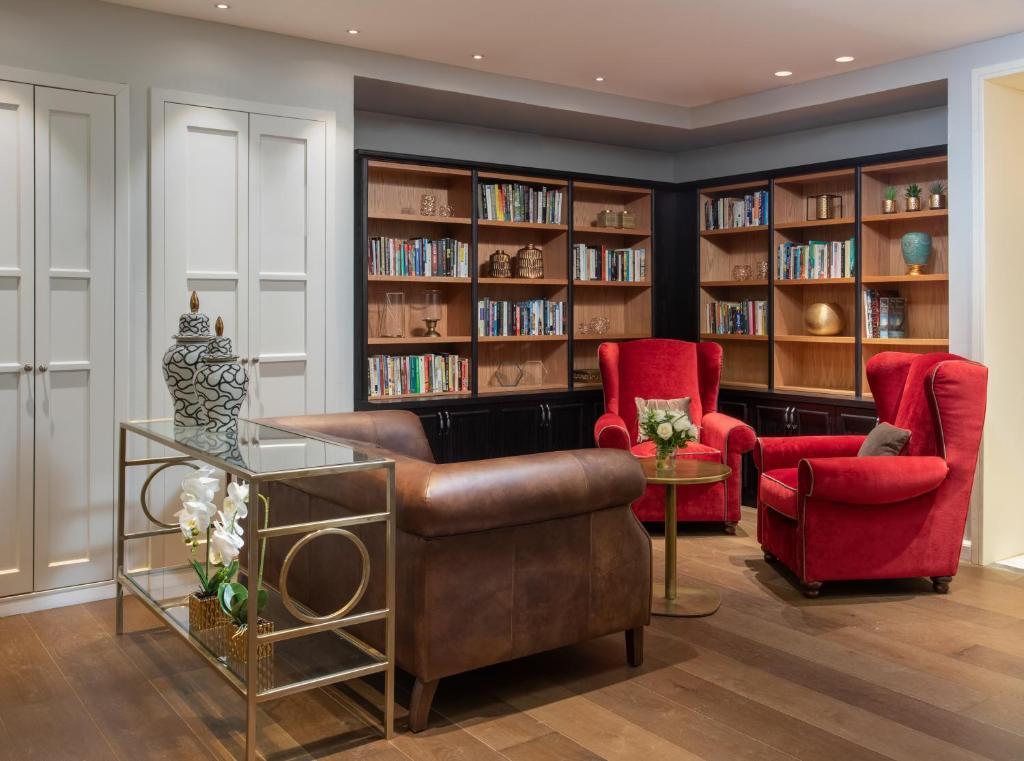 לובי המלון - ספא במלון אדמונד ראש פינה