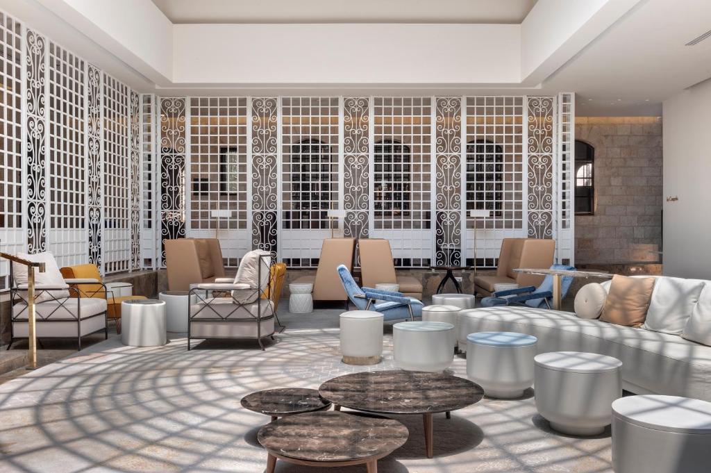 לובי המלון - ספא סלינה במלון ליידי שטרן ירושלים