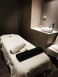  חדר טיפולים- JHA SPA דן פנורמה אילת