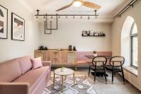   חדר במלון אלבי