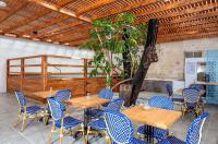  אזור ישיבה חיצוני - ספא בכפר הנופש נקרות