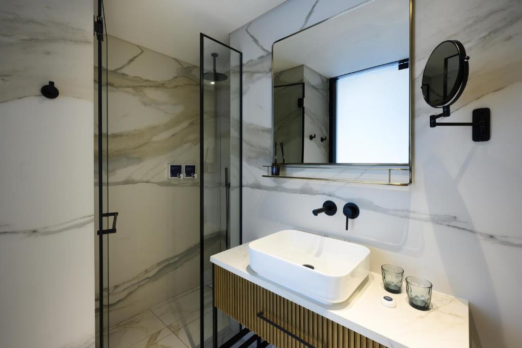  חדר אמבטיה - ספא במלון אלברטו תל אביב