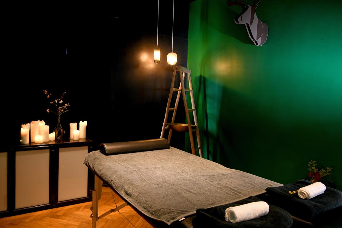 חדר טיפולים יחיד - ספא במלון הבוטיק אסמבלאז תל אביב