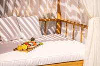 מיטות שיזוף  - ספא סי לייף נהריה