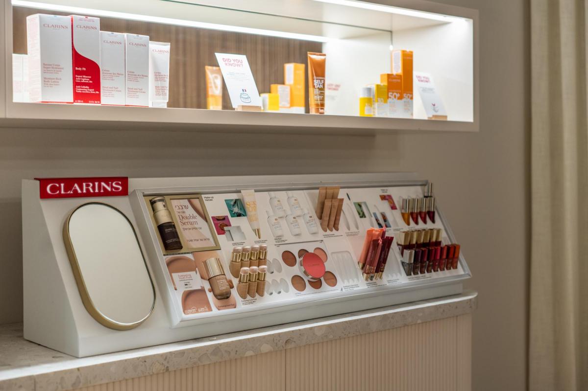 מוצרי קלרינס - ספא קלרינס במלון אלקונין תל אביב