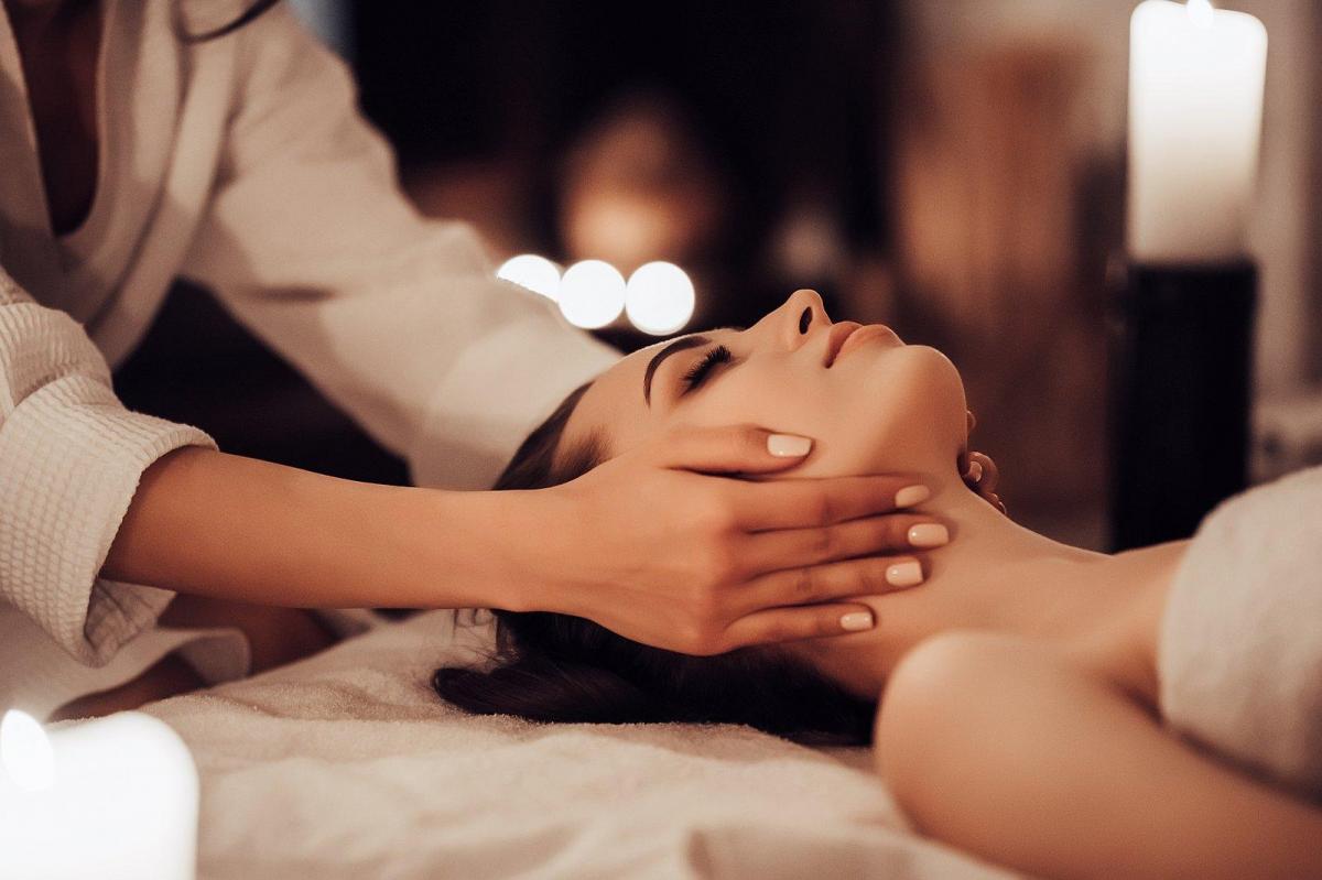 עיסוי מפנק - ספא רוקסון במלון רוקסון אורבן רמת גן