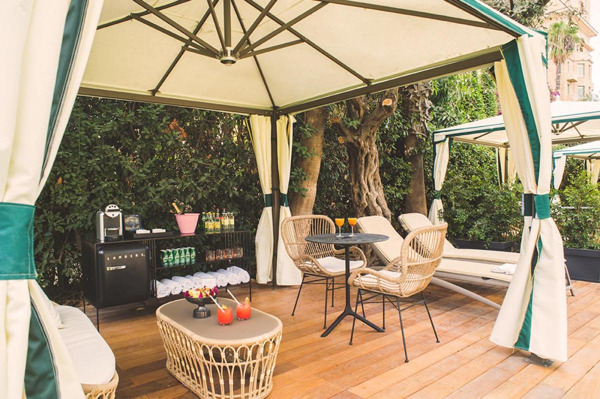 גזיבו עם פינות ישיבה - ספא במלון King David ירושלים