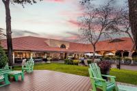   מתחם חיצוני ספא פיורינה - הגושרים מלון בטבע