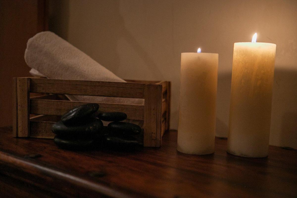 נרות אווירה - מנטרה ספא רעננה