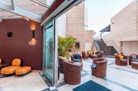 מרפסת המלון - דריה ספא במלון רמדה נתניה