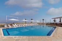 בריכה חיצונית  - ספא במלון הוד הרברט סמואל ים המלח