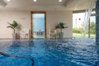  בריכה פנימית - ספא אחוזת אסיינדה מעלות תרשיחא