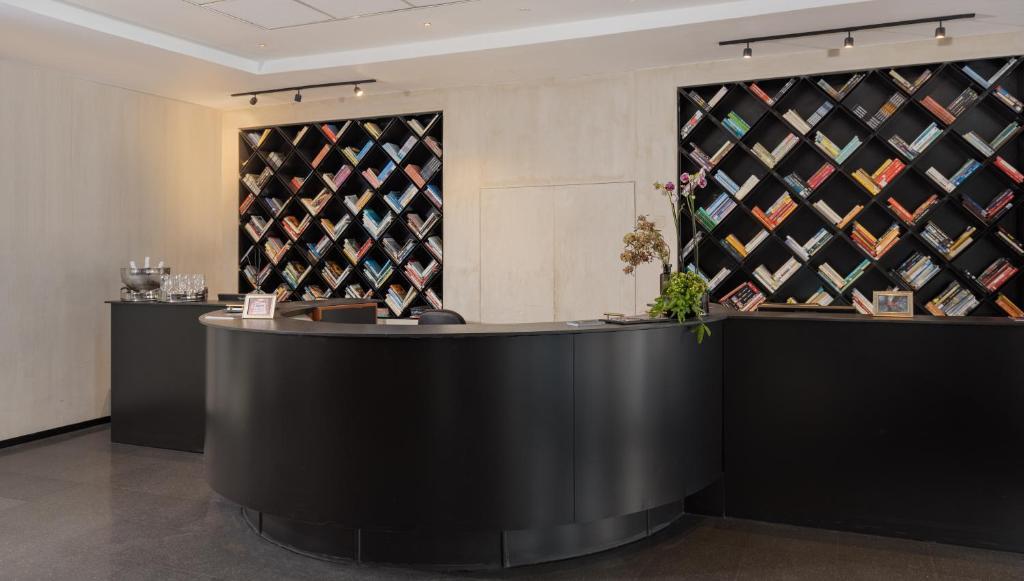 קבלת המלון - מלון ברוט מרשת בראון