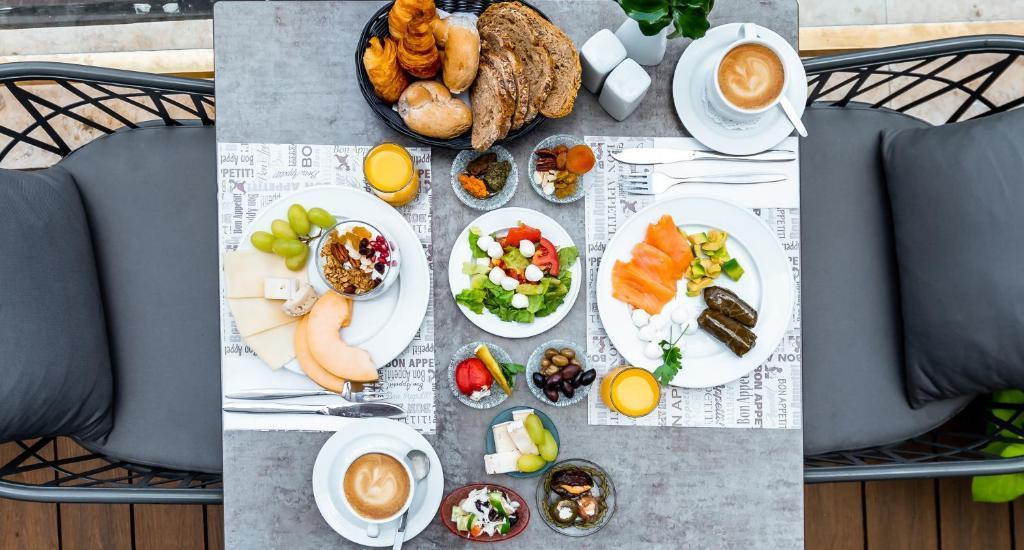  ארוחת בוקר - ספא רוקסון במלון רוקסון אורבן רמת גן