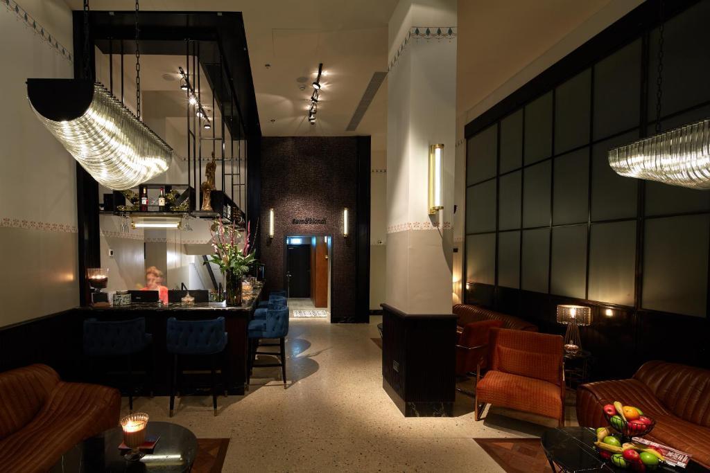 לובי המלון - סאם ובלונדי תל אביב