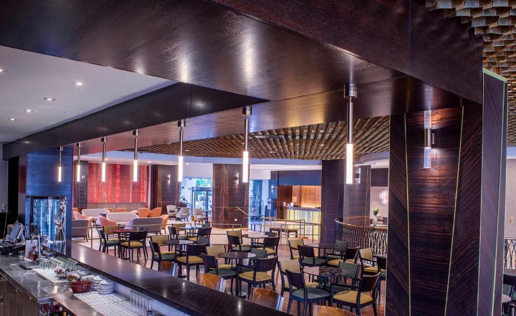 בר משקאות במלון - ספא במלון חמת קיסר טבריה