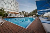 בריכה חיצונית - ספא אספרי במלון נגה ים המלח