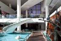 בריכה פנימית - ספא יערות הכרמל במלון רויאל ביץ אילת