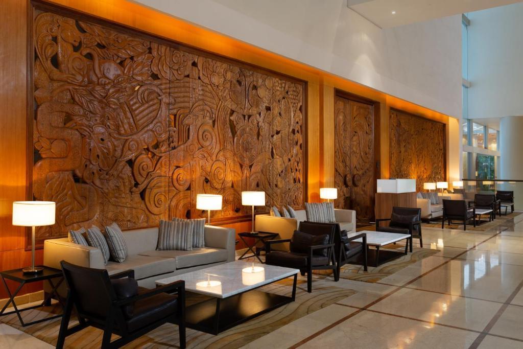 לובי המלון - ספא אספרי במלון ישרוטל נבו ים המלח