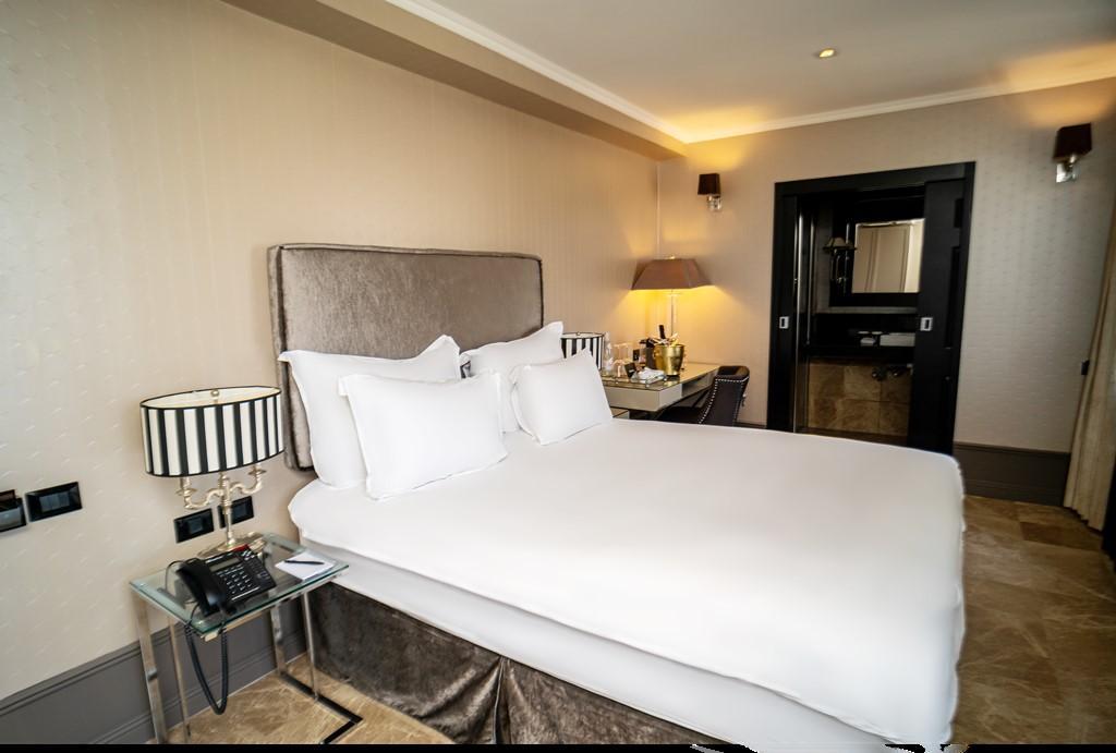 חדר לינה במלון - ספא במלון הבוטיק ברדיצבסקי תל אביב