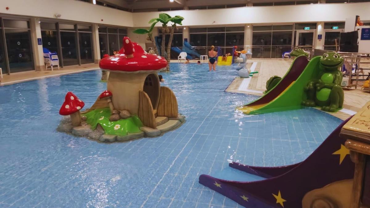 בריכת ילדים מקורה - ספא במלון רמת רחל ירושלים