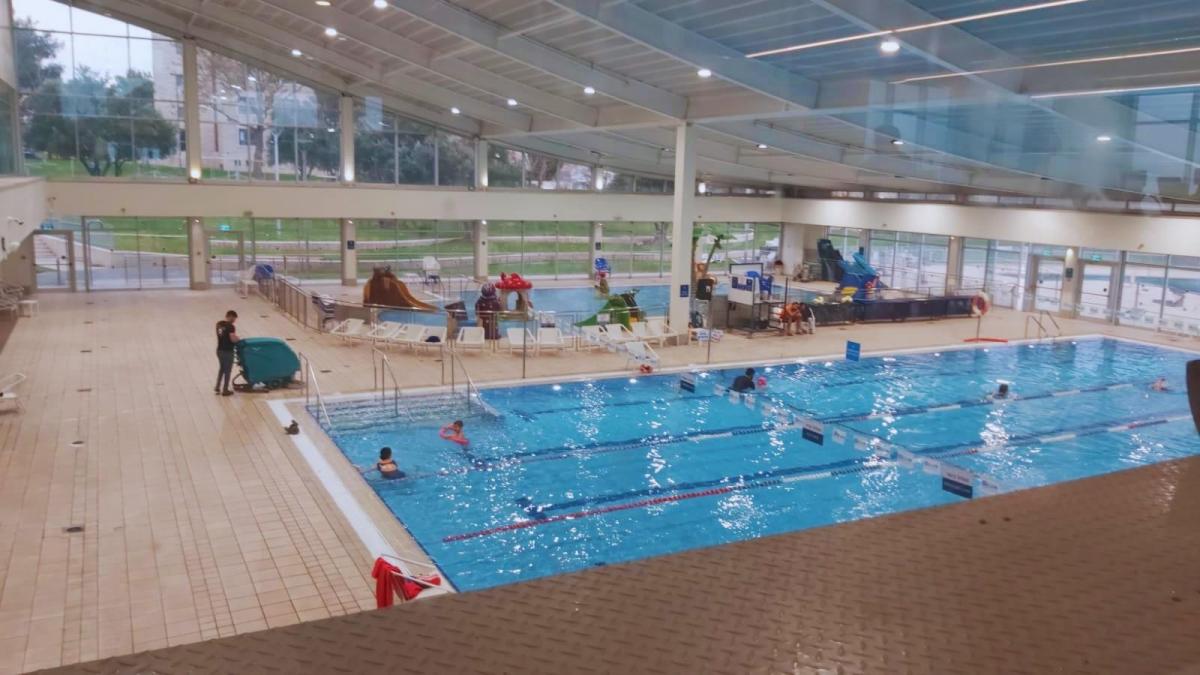   בריכה מקורה - ספא במלון רמת רחל ירושלים