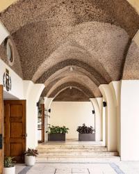  כנסית הקשתות למתחם הספא  - ספא קופנגן 