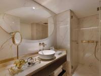 שרותי החדר - ספא קלרינס 