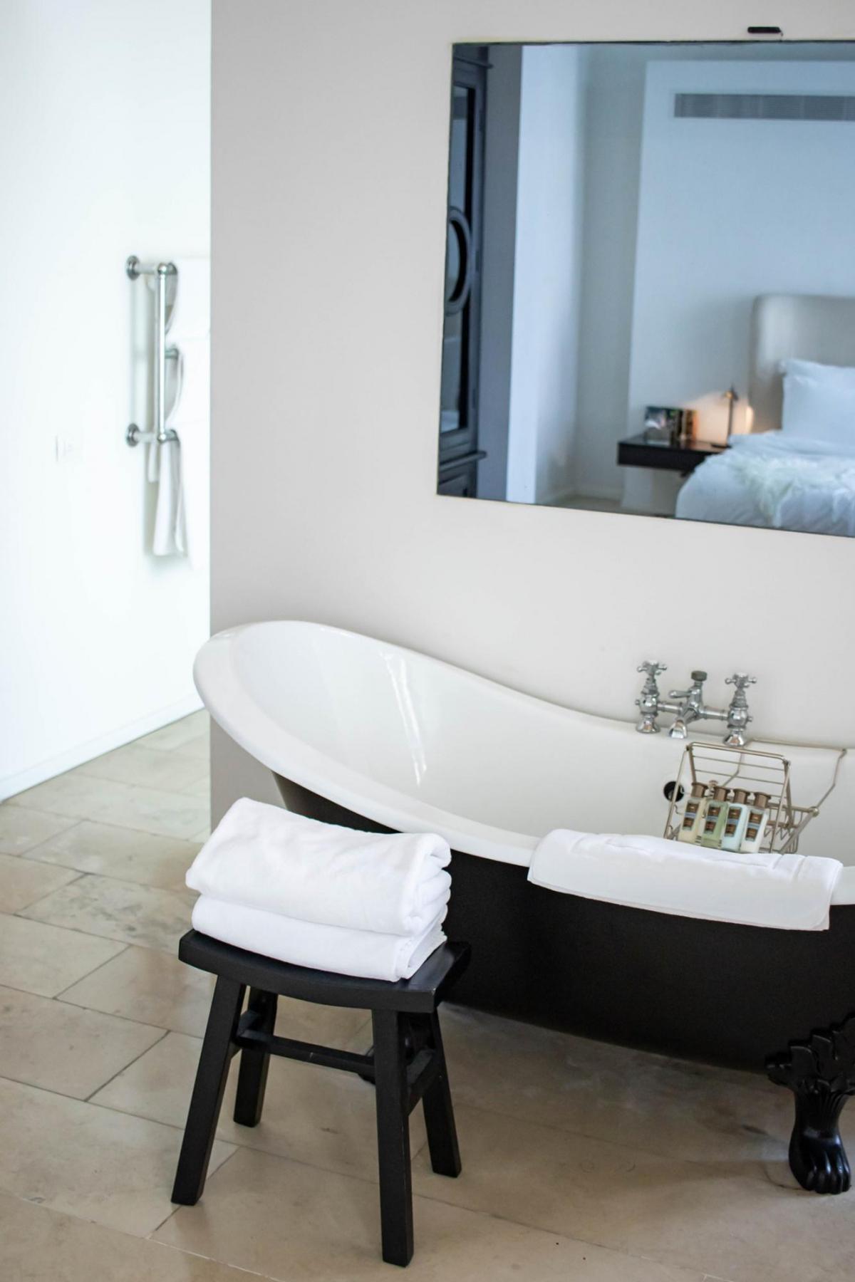 חדר רחצה - ספא במלון האפנדי