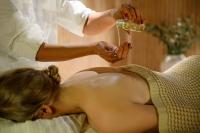  עיסוי שמנים - ספא לאוונרדו פלאזה חיפה 