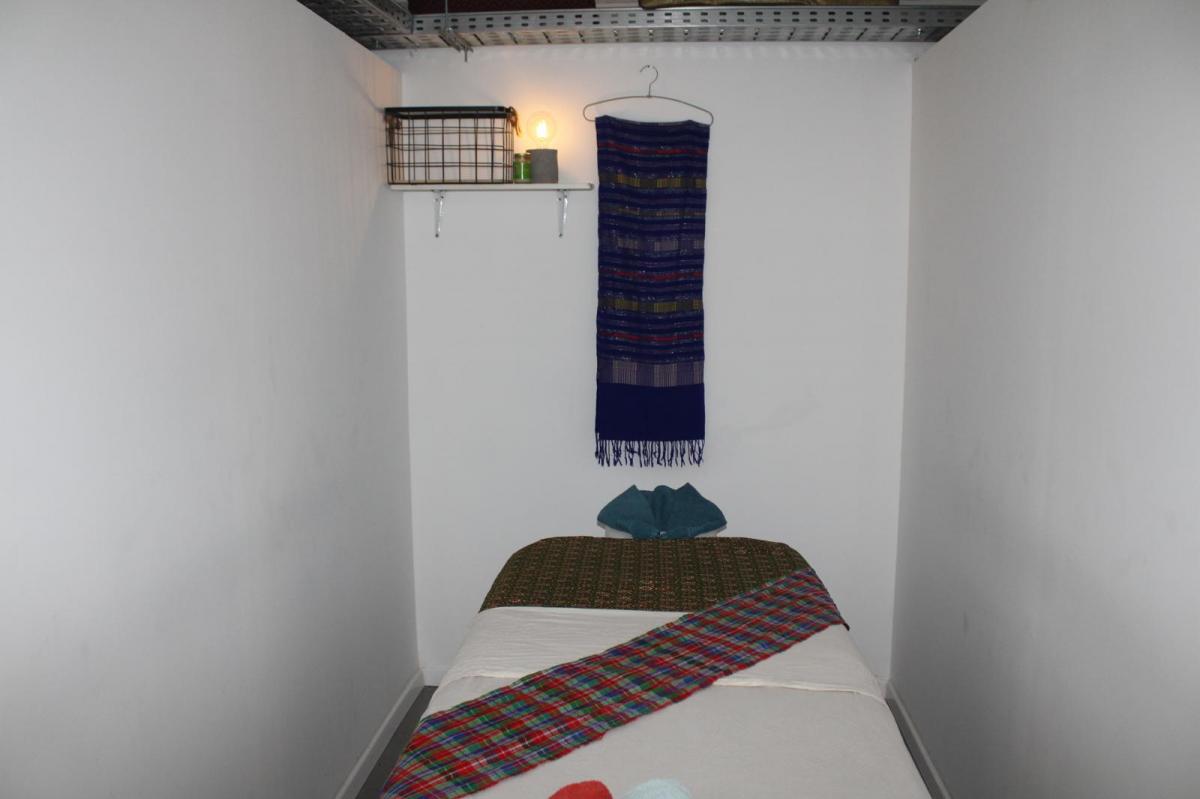  מיטות עיסוים - Yoyo Thai Massage