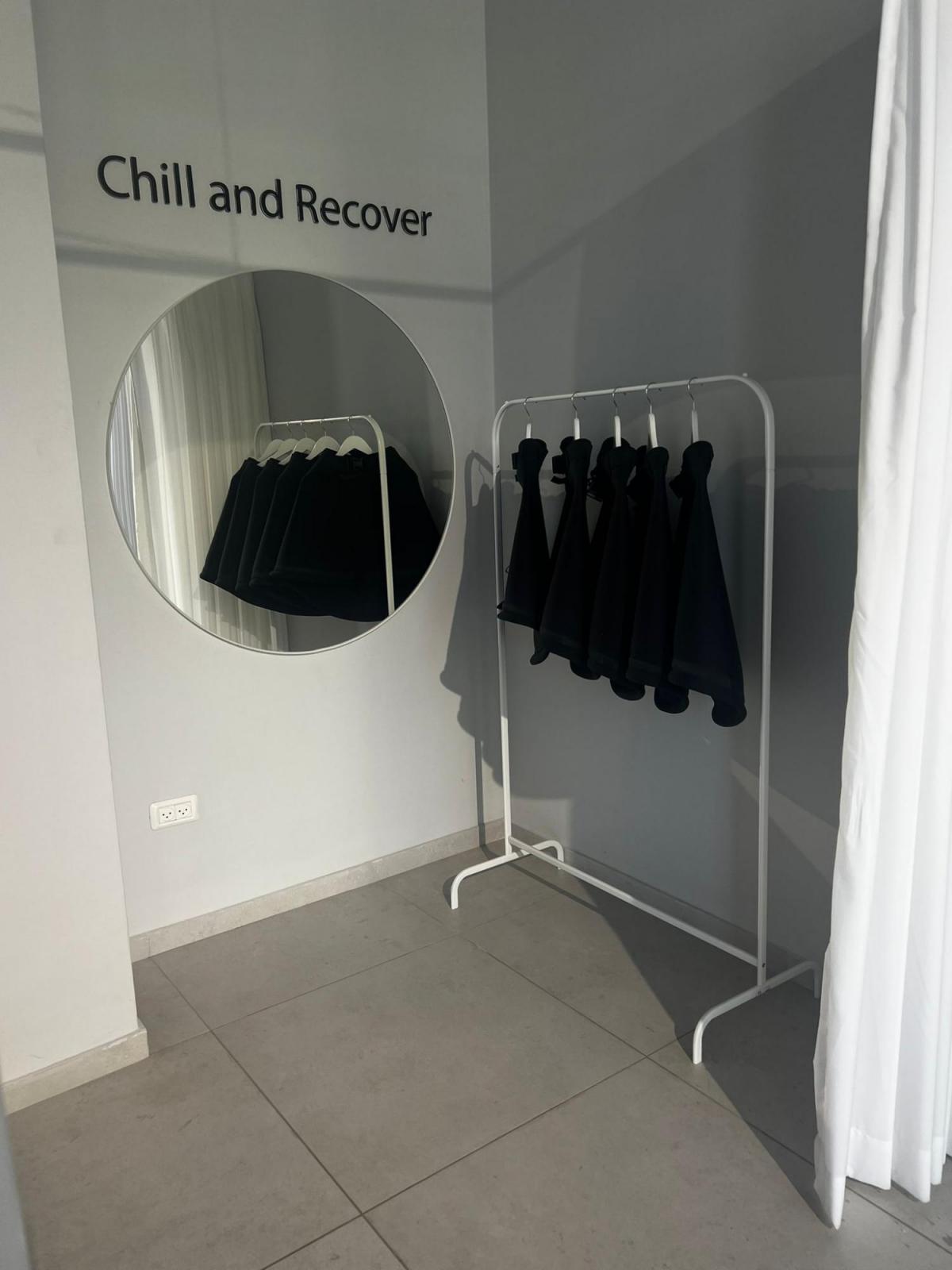  ביגוד ספא - רד וייב