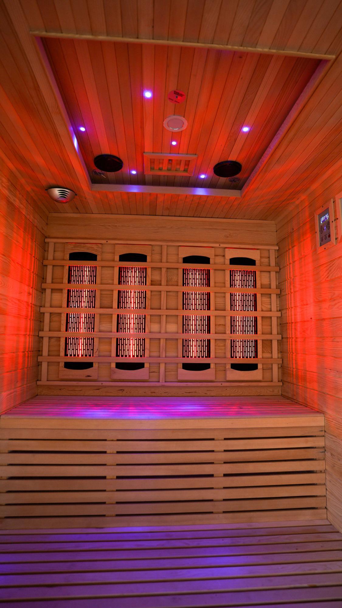  סאונה - ספא גולדן ירושלים 