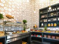  ארוחת בוקר - מלון רוקסון בת ים