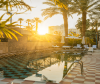  בריכה חיצונית - מלון בראון אילת 