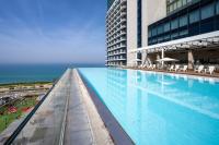  בריכה חיצונית - ספא וורט לגון בנתניה