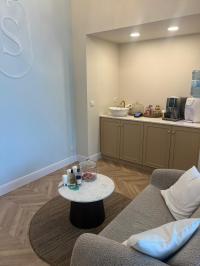  פינת ישיבה - ספא ספיר 