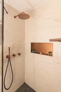  מקלחת - ספא במלון ג'אפה פורט