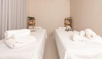    חדר טיפולים זוגי - ספא במלון ג'אפה פורט