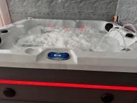  ג'קוזי - ספא ידושן