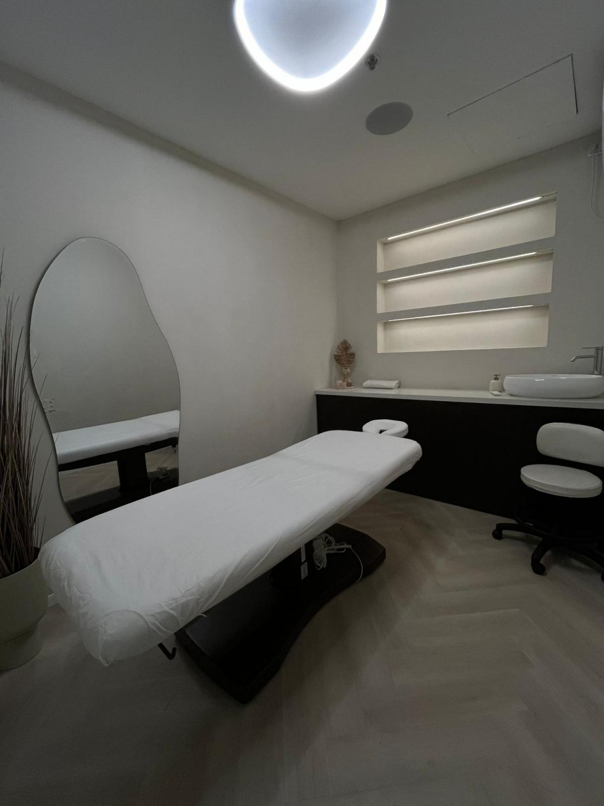   חדר טיפולים - האוס & וולנס קריית אתא  - House of wellness