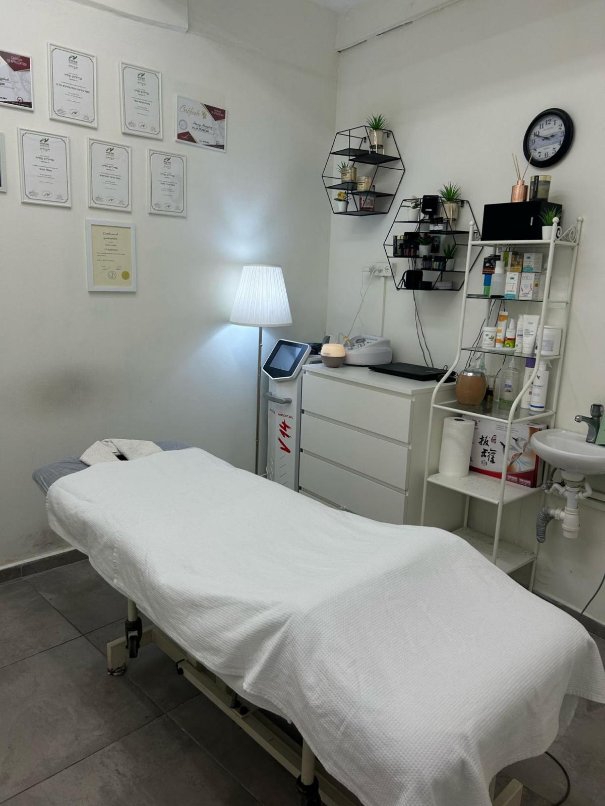    חדר טיפולים - נטליה גבריליוק קלינק ספא