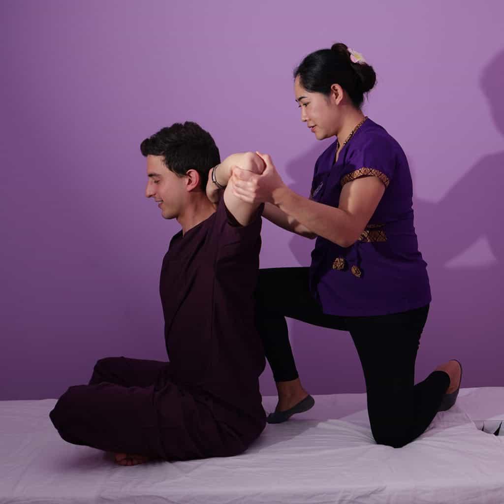   עיסוי תאילנדי - ספא תאי וויב 