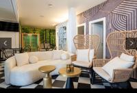    פינות ישיבה במתחם - ספא דימונדס כפר שמריהו