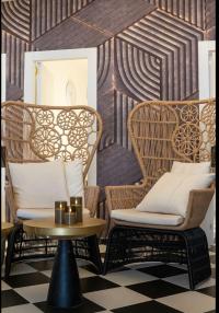    פינות ישיבה במתחם - ספא דימונדס כפר שמריהו