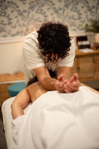    עיסוי - ספא במלון בריאה