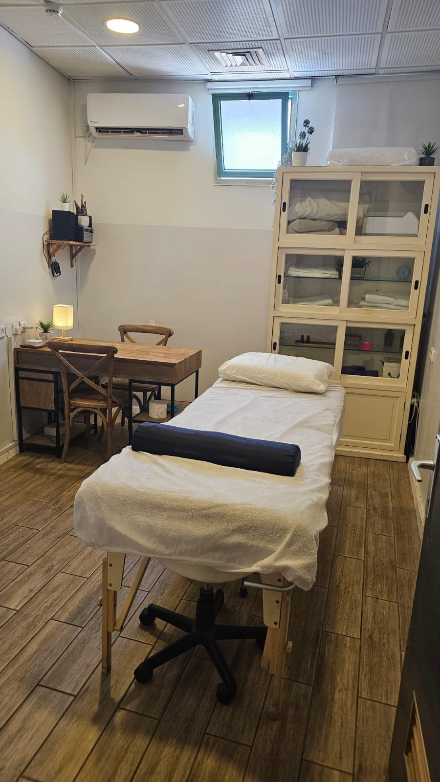  חדר עיסוים - המרחב הפנימי 