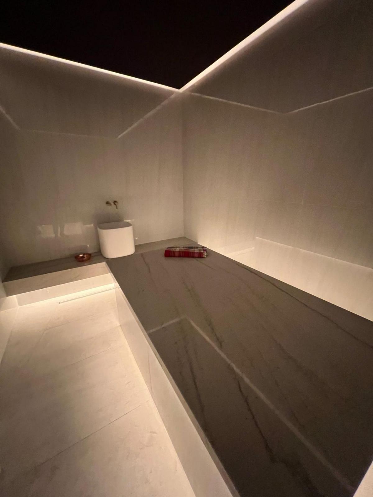  חמאם -  ספא קאלמה במלון פולי אורבן