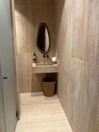   חדר רחצה -  ספא קאלמה במלון פולי אורבן