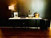  עמדה שתיה עם שמפנייה - מלון פיורי 41